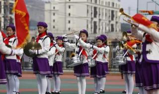 红领巾相约中国梦绘画 红领巾相约中国梦绘画