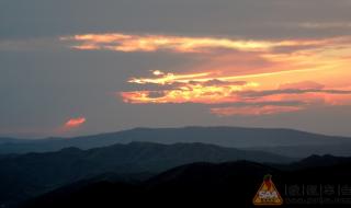 你是天边最美的云彩 你是天边最美的云彩